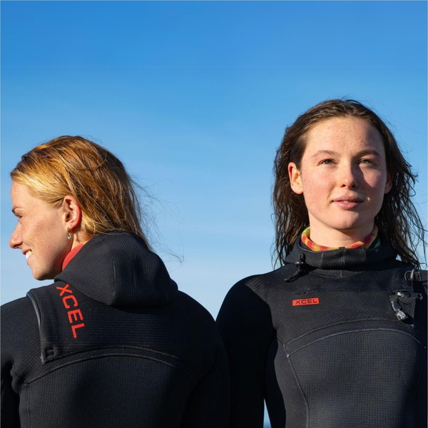 Xcel Dames Comp X 5.5/4.5mm Met Capuchon Borst Ritssluiting Wetsuit XW23WN55C2H0 - Black
